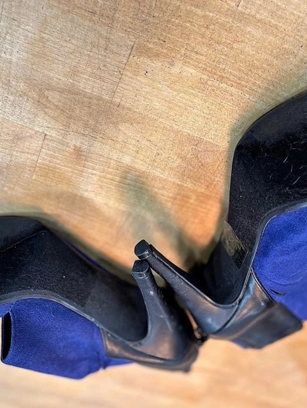 Blue Pointed-Toe Heels - Picture 2 of 2